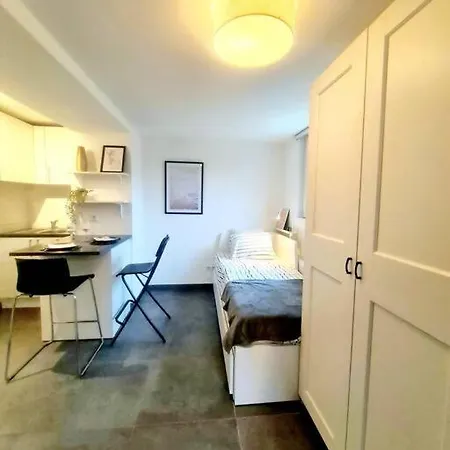 New In Center- Bon23 Apartman *