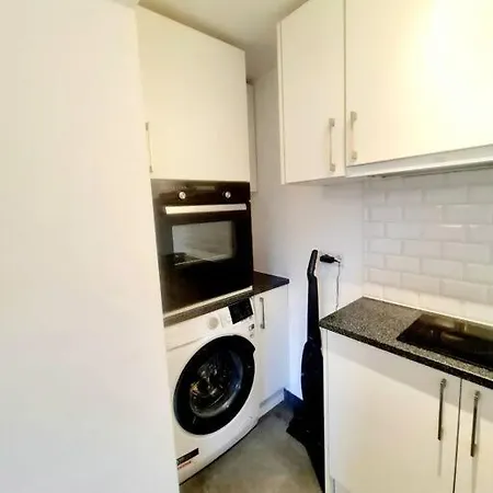 New In Center- Bon23 Apartment